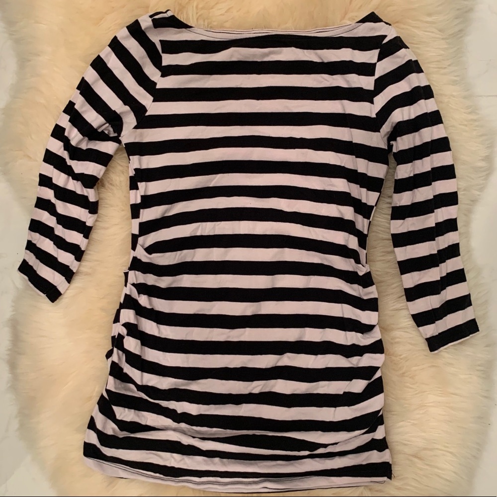 SOLD A Pea In The Pod Maternity Top